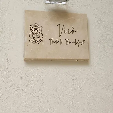 Nocleg ze śniadaniem Viro