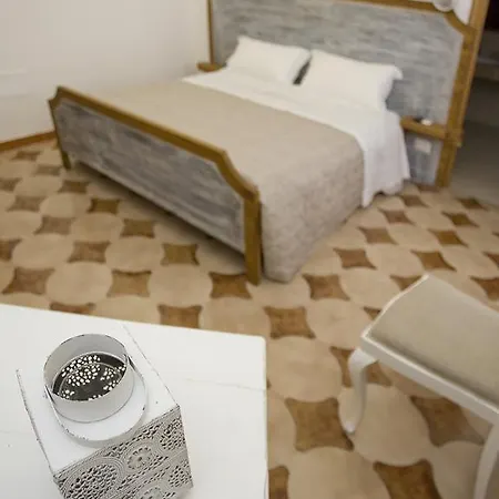 Viro Bed & Breakfast Campi Salentina