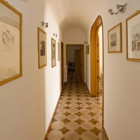 Viro Bed & Breakfast 3*